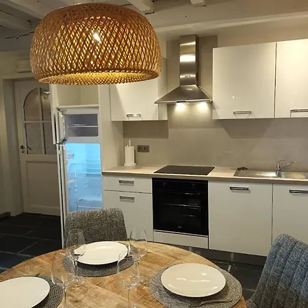 De Landshoeve Met Panoramisch Uitzicht Lejlighed Zwalm